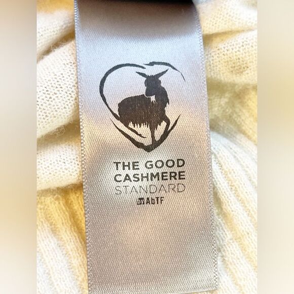 Zadig & Voltaire Elya Cashmere Strass Embellished Sweater in Sugar Size M - Picture 12 of 15